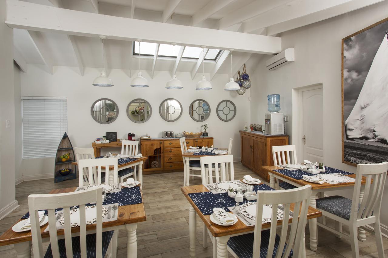 Ocean Hideaway Bed And Breakfast Amanzimtoti Exterior photo