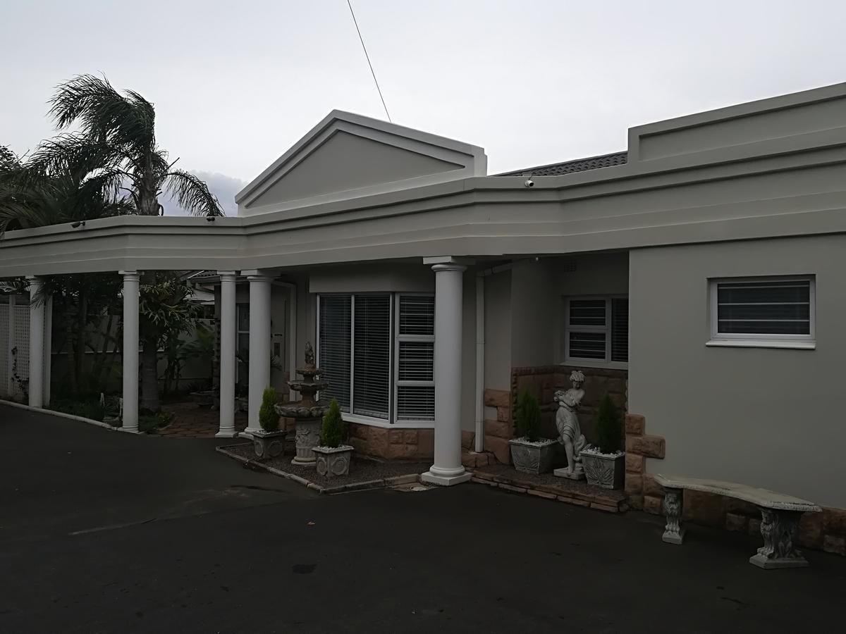 Ocean Hideaway Bed And Breakfast Amanzimtoti Exterior photo