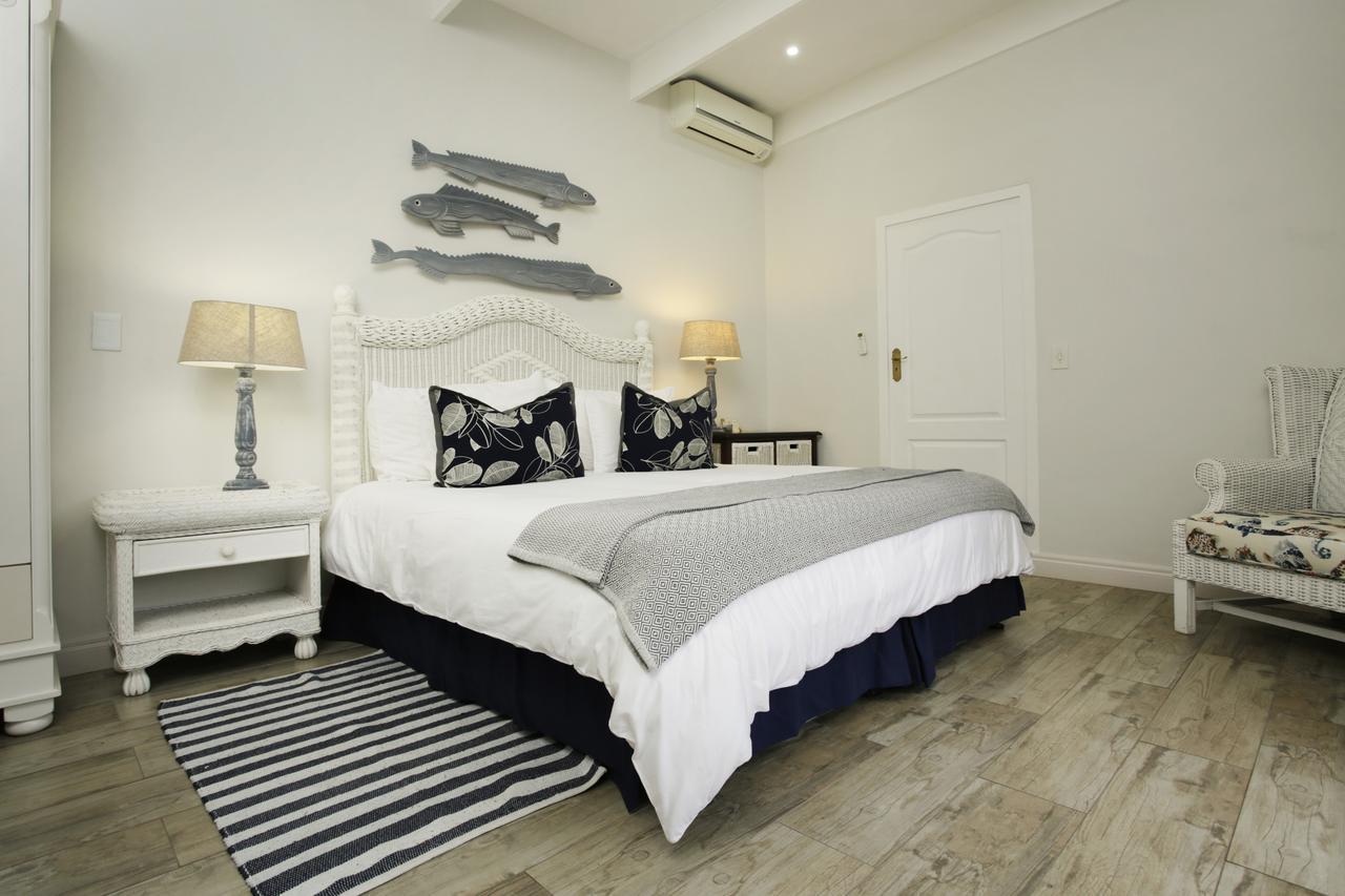 Ocean Hideaway Bed And Breakfast Amanzimtoti Exterior photo